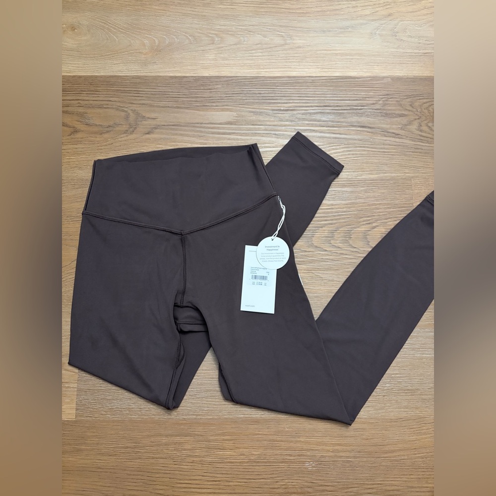 Vuori AllTheForm Legging NWT Size S